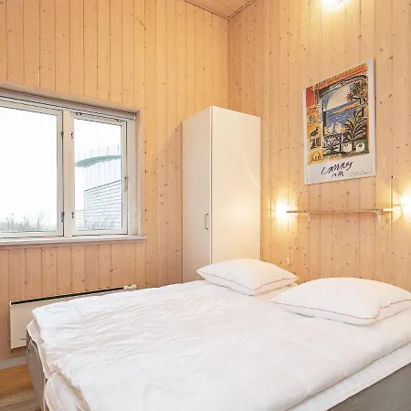 Holiday Xviii Tatil Evi *